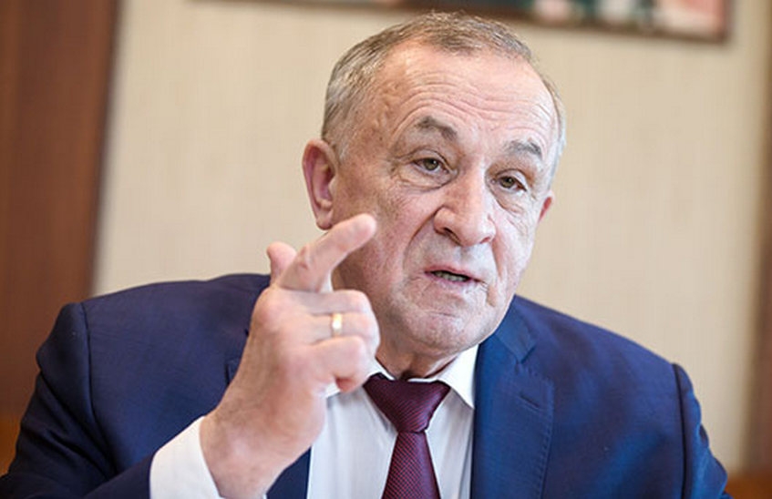 В Удмуртии за взятку в 139 миллионов рублей арестовали главу региона