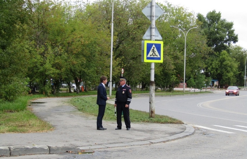За один день 13 пешеходов привлечены к ответственности за переход дороги в неположенных местах