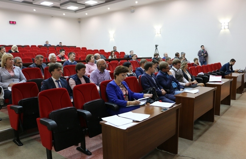 Депутаты саровской думы проголосовали за внесение изменений в бюджет города