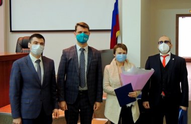 Волонтеры городского штаба «Мы вместе» получили награды в Сарове