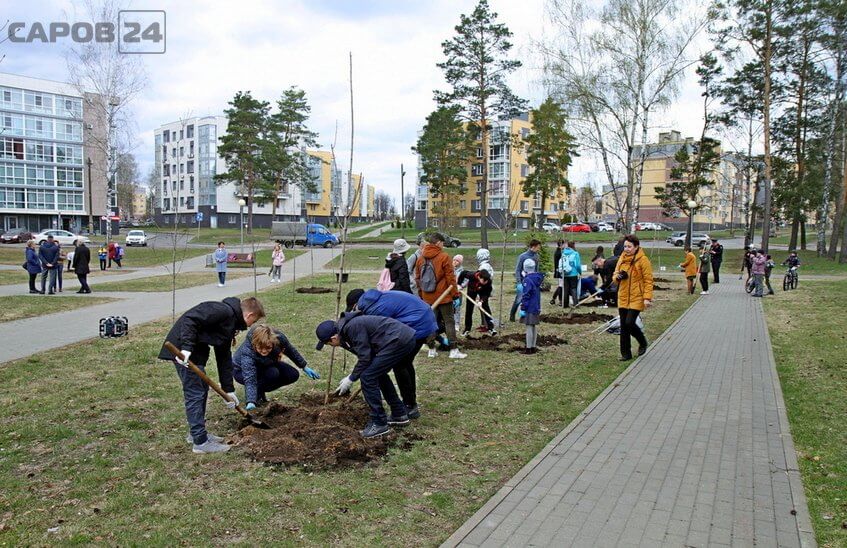 Сад Победы в МКР № 22