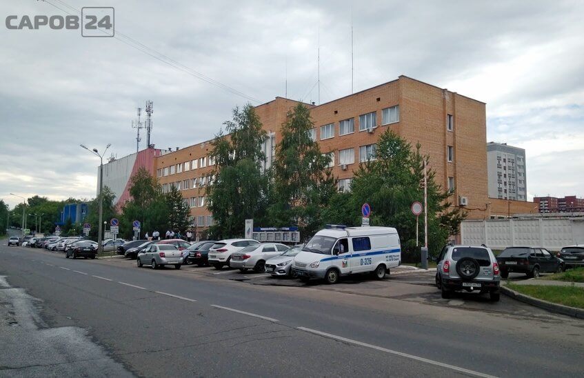 Неизвестный водитель наехал на пешехода на улице Садовой