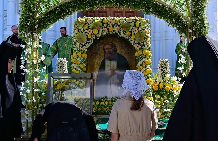 В Дивееве прошли торжества к 120-летию со дня канонизации преподобного Серафима Саровского (ВИДЕО)