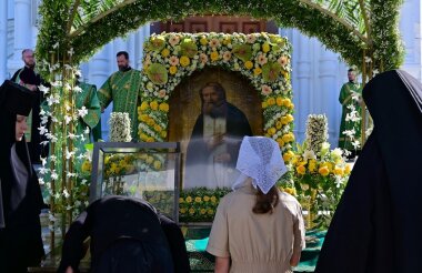 В Дивееве прошли торжества к 120-летию со дня канонизации преподобного Серафима Саровского (ВИДЕО)