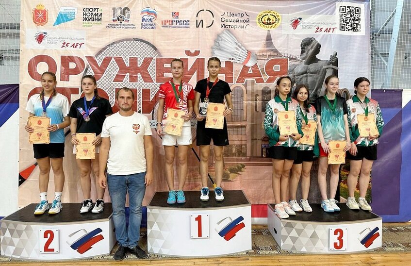 Саровчанки выиграли очередные медали всероссийского турнира по бадминтону