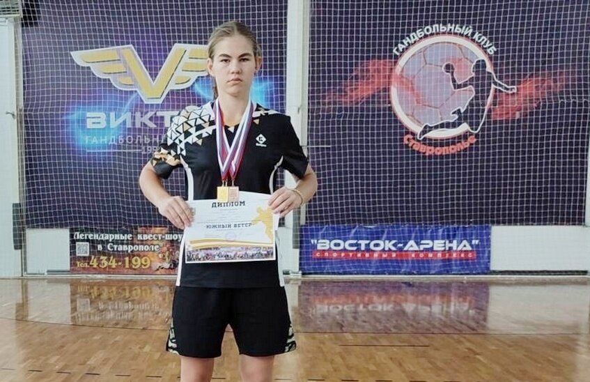 Алена Боровкова завоевала бронзу на всероссийских соревнованиях по бадминтону
