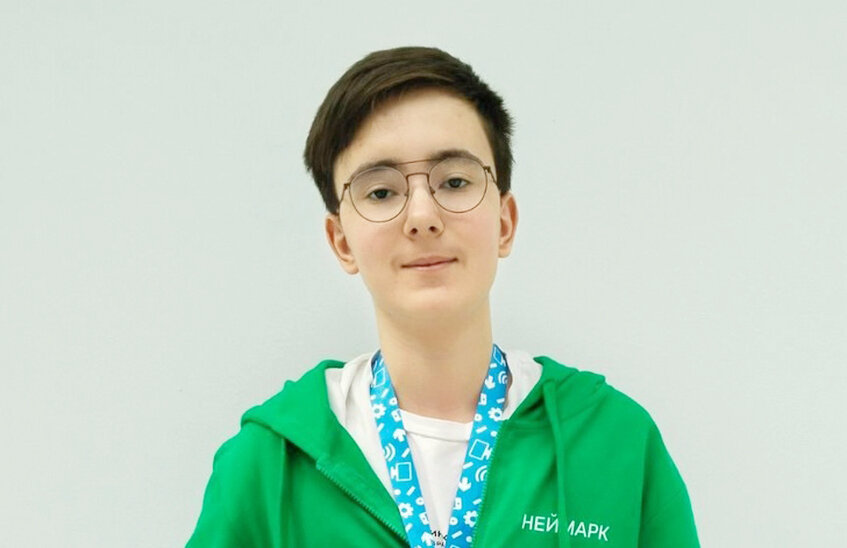 Андрей Лашкин выиграл Международный турнир по информатике в Болгарии