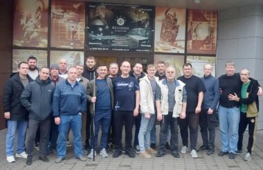 Саровчане разыграли награды турнира по бильярду