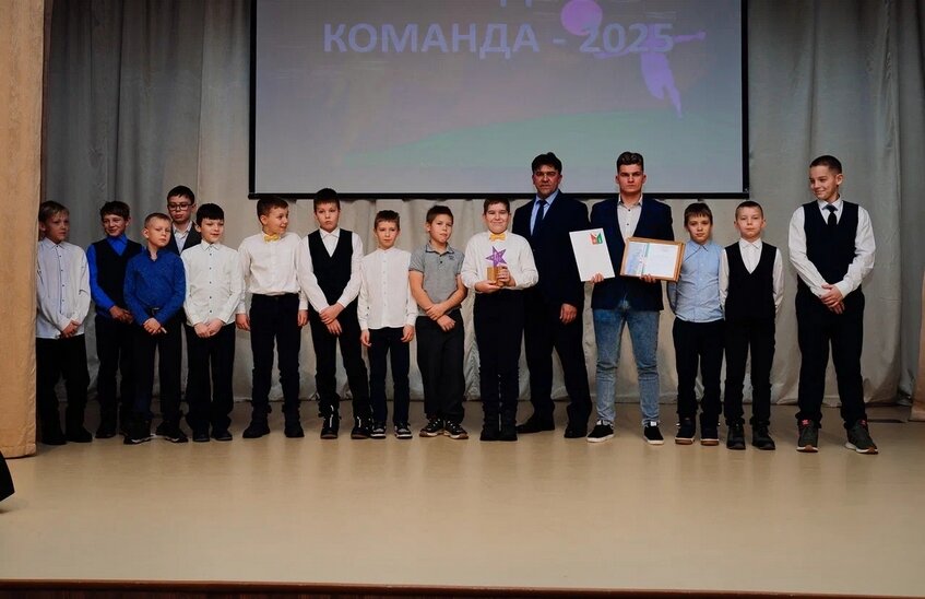 Лучшие спортсмены и тренеры получили награды