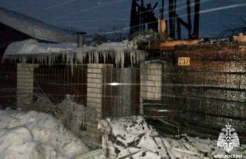 Еще один дом сгорел в «Красной звезде»